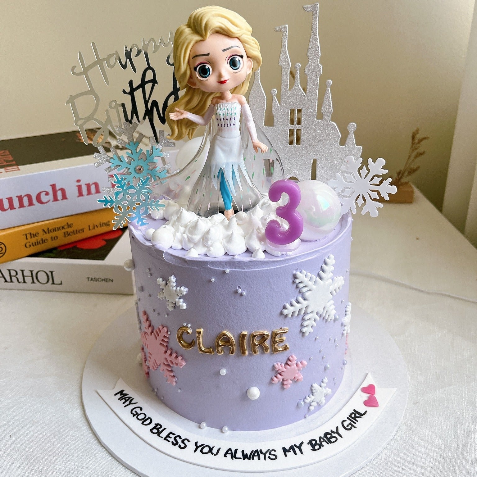 Beautiful Elsa Cake