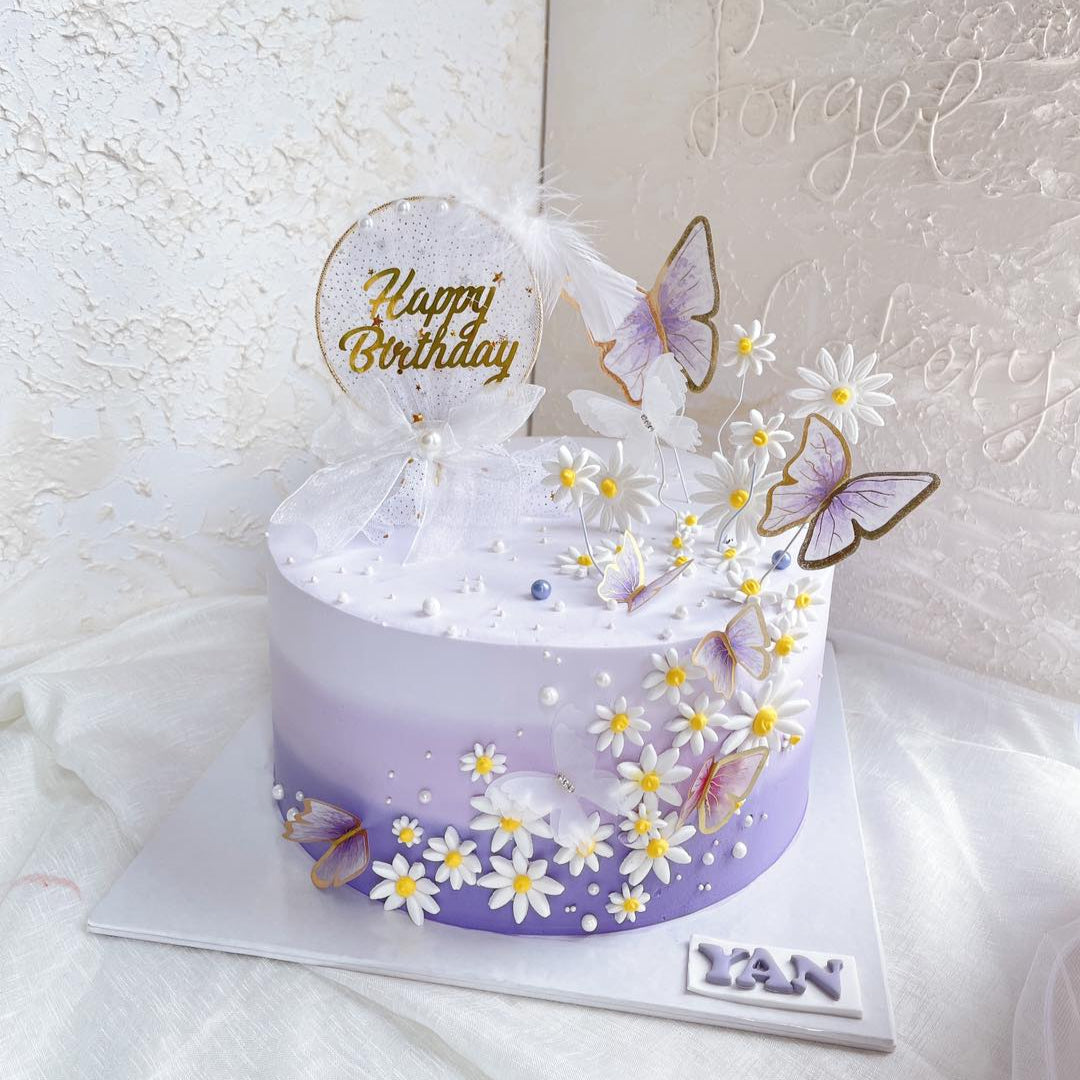 Daisy Butterfly Cake