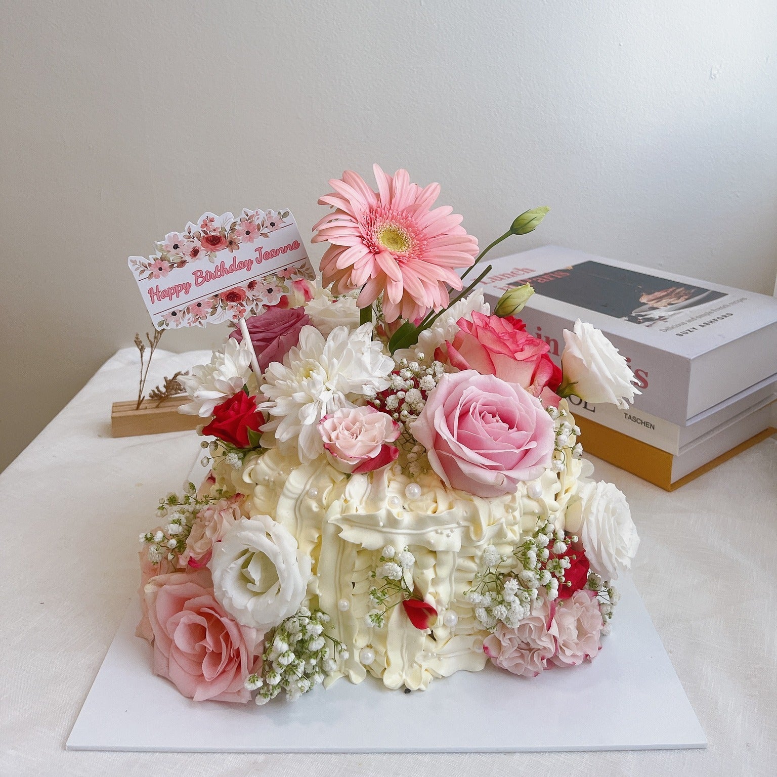 Fresh Flower Cake
