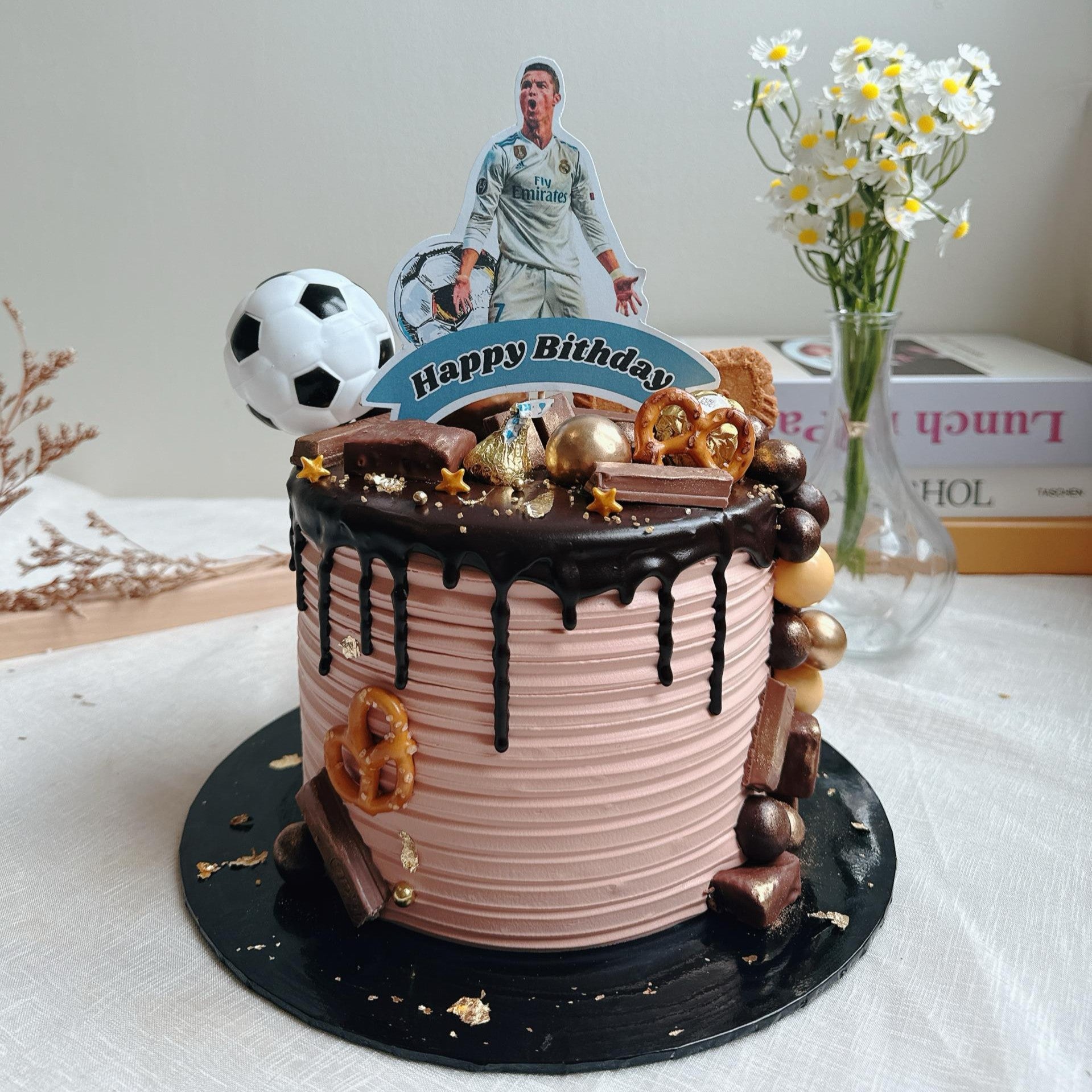Football Legend Cake