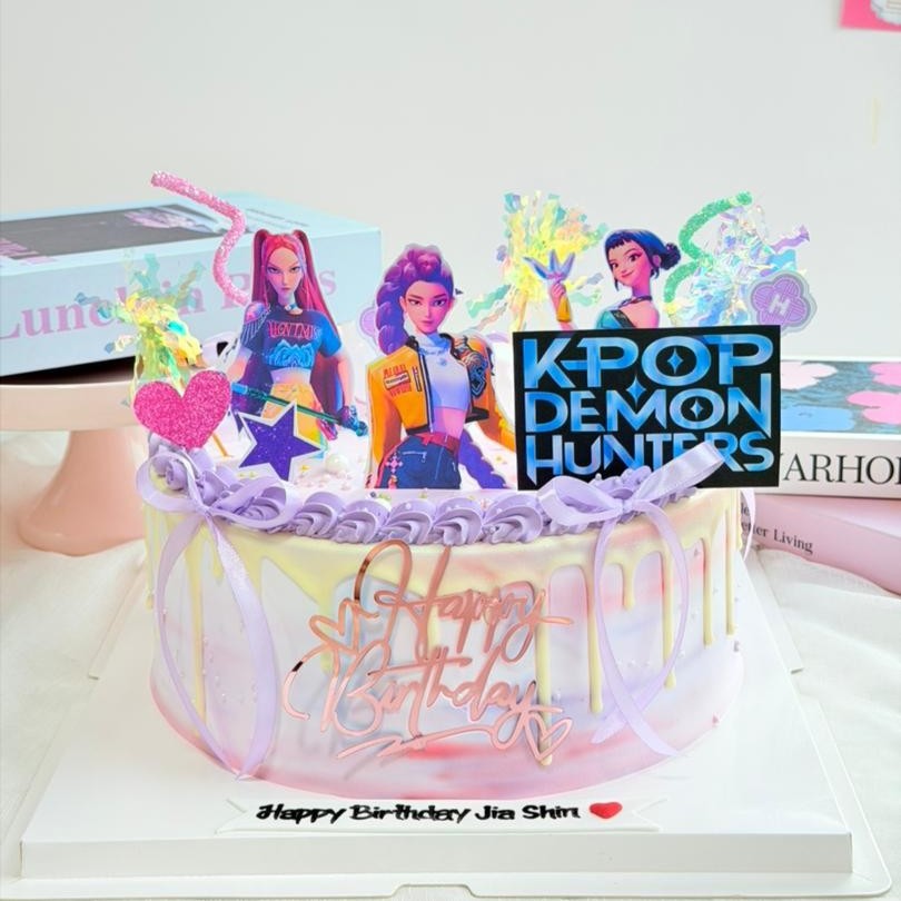 Kpop Huntrix Birthday Party Cake
