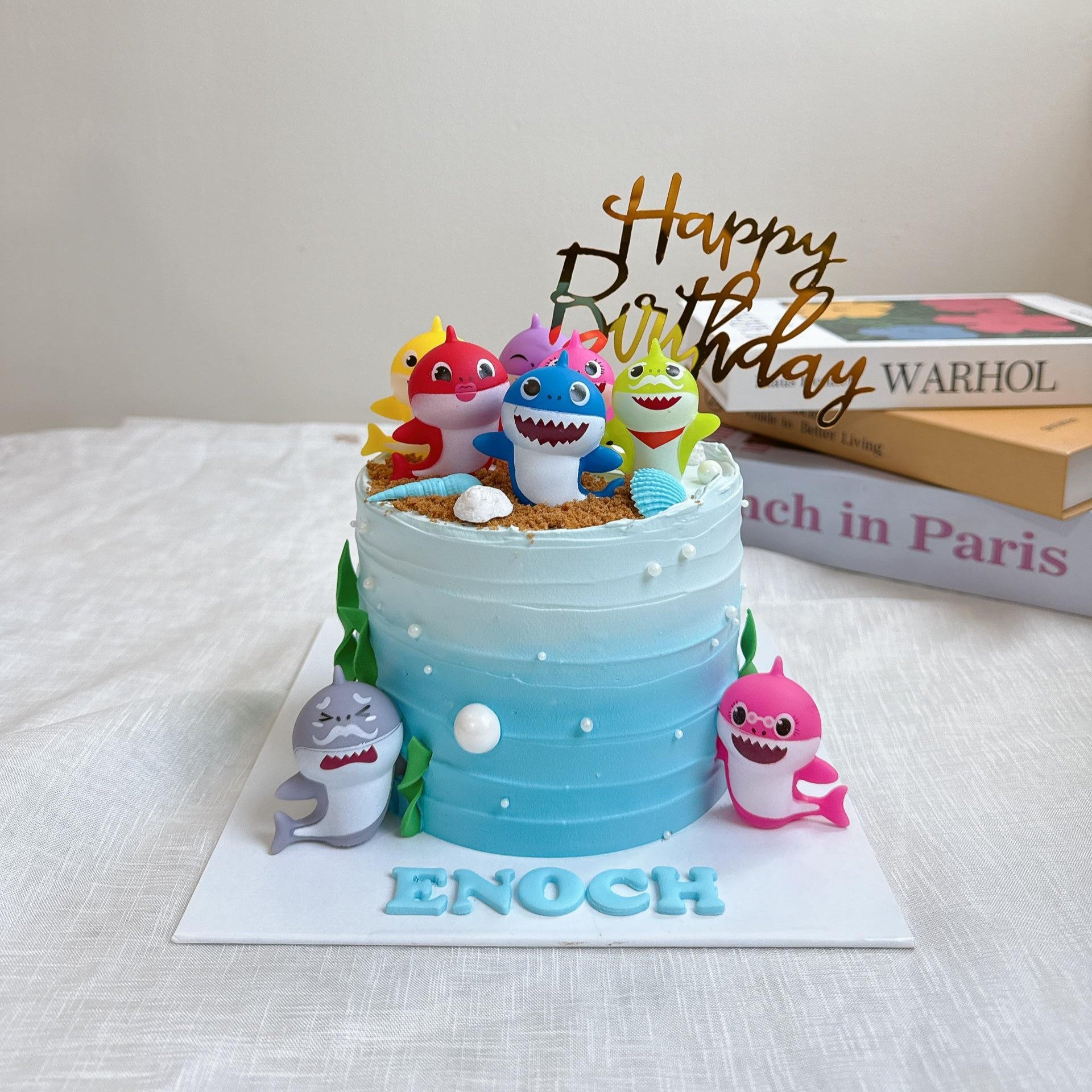 Little Baby Shark Cake